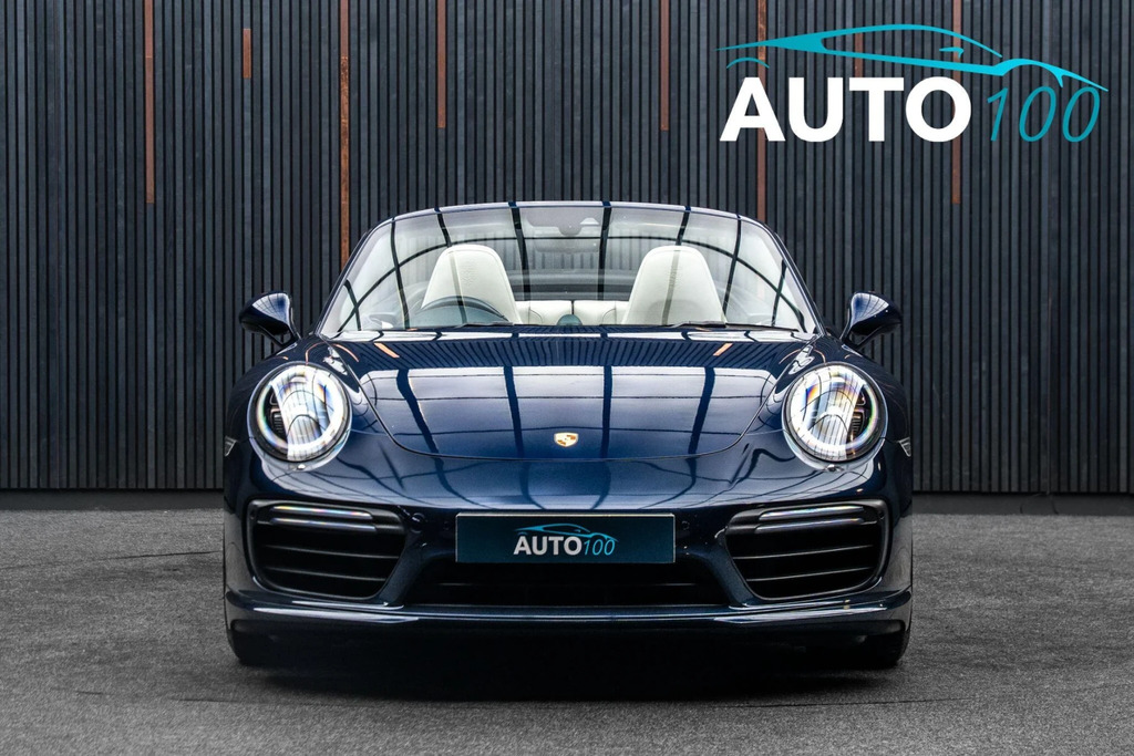 Porsche 911 2dr Pdk  #11