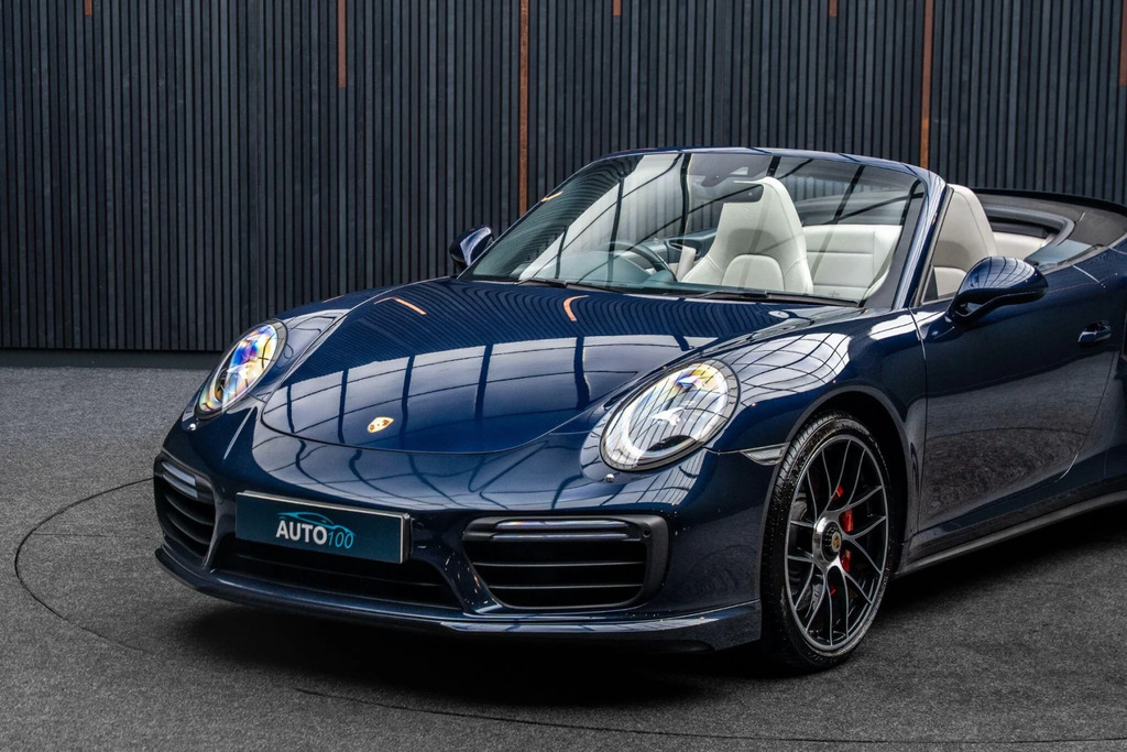 Porsche 911 2dr Pdk  #7