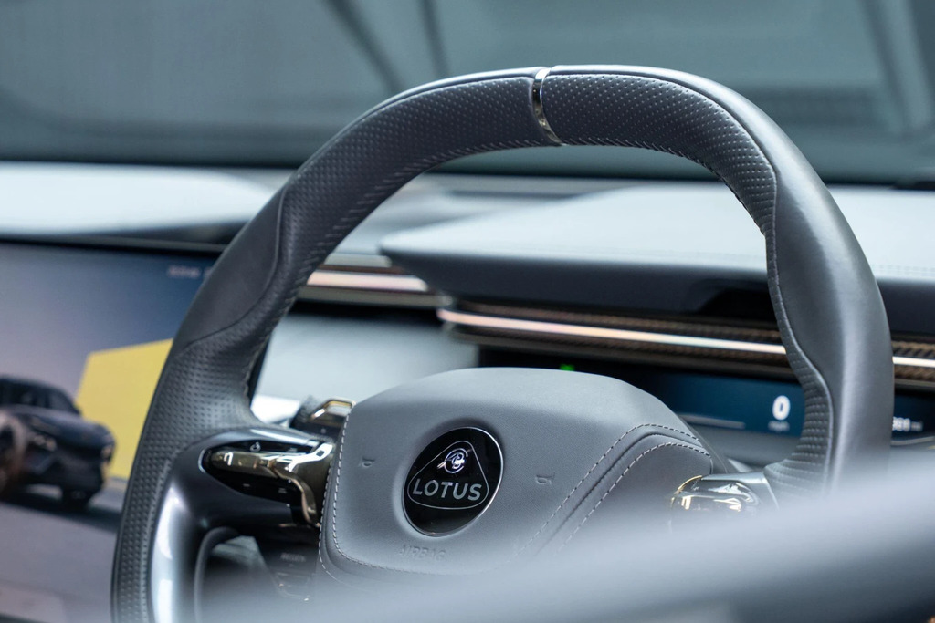 Lotus Eletre 112Kwh R 4Wd Dual Motor Green #43