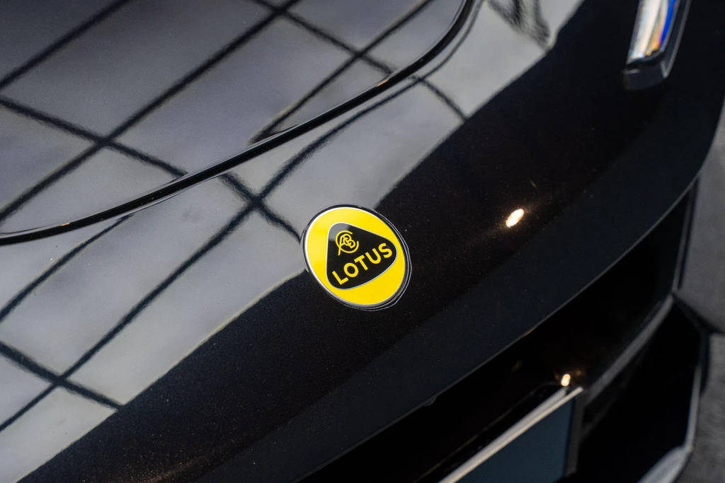 Lotus Eletre 450Kw S 112Kwh Black #25