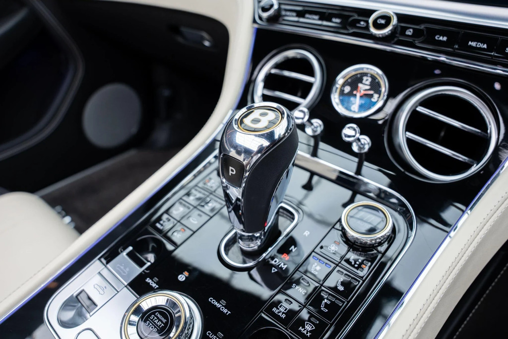 Bentley Continental Gt 4.0 V8 Mulliner Driving Spec Citytour Blue #30