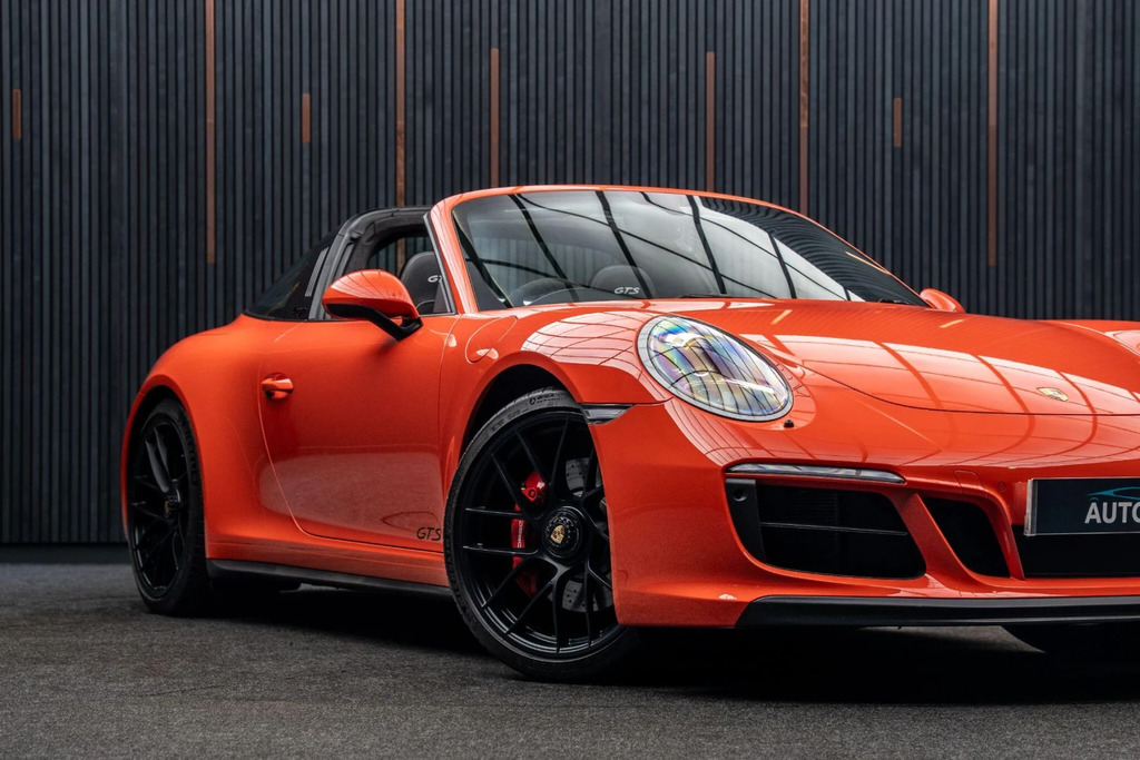 Porsche 911 Carrera Gts Pdk Black #8