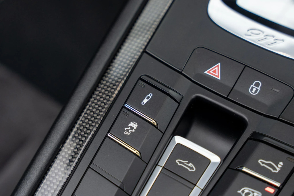 Porsche 911 Carrera Gts Pdk Black #33