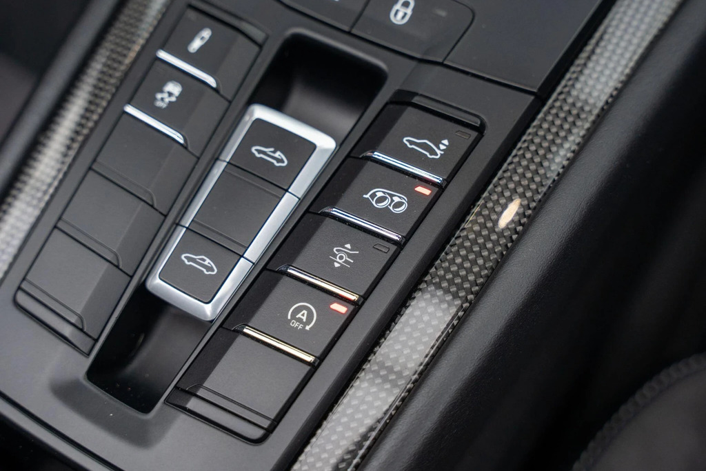 Porsche 911 Carrera Gts Pdk Black #31