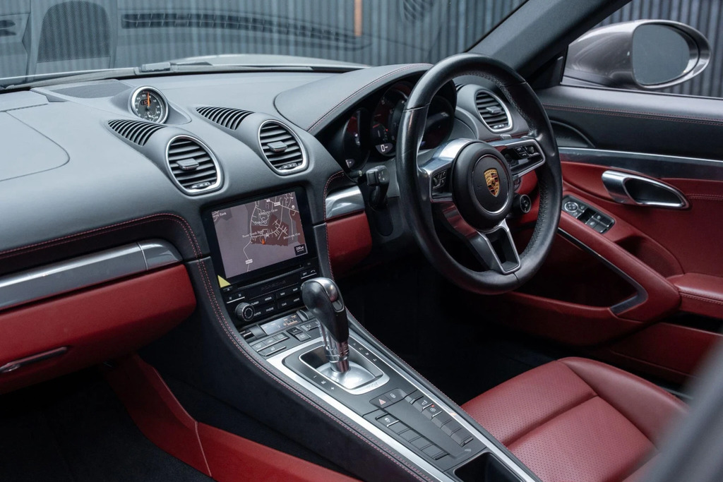 Porsche 718 Cayman 2.0 Pdk White #35