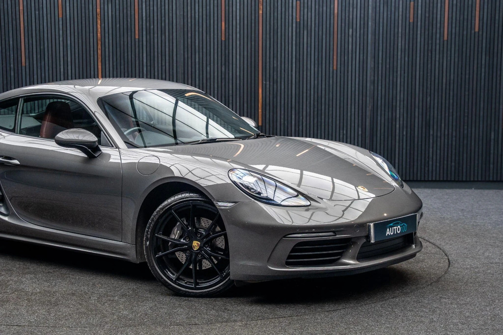 Porsche 718 Cayman 2.0 Pdk White #9