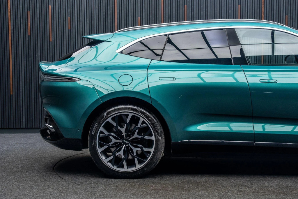 Aston Martin DBX 4.0 V8 707 4Wd Euro 6 Ss Green #18