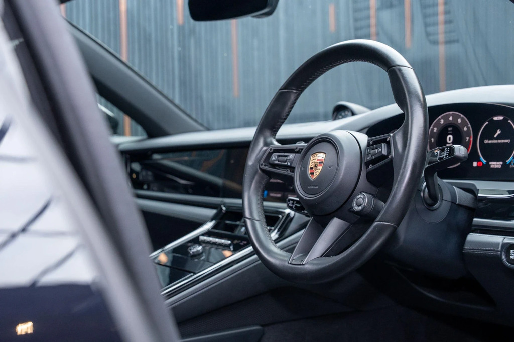 Porsche Panamera V6 Saloon Pdk Euro 6 Blue #28