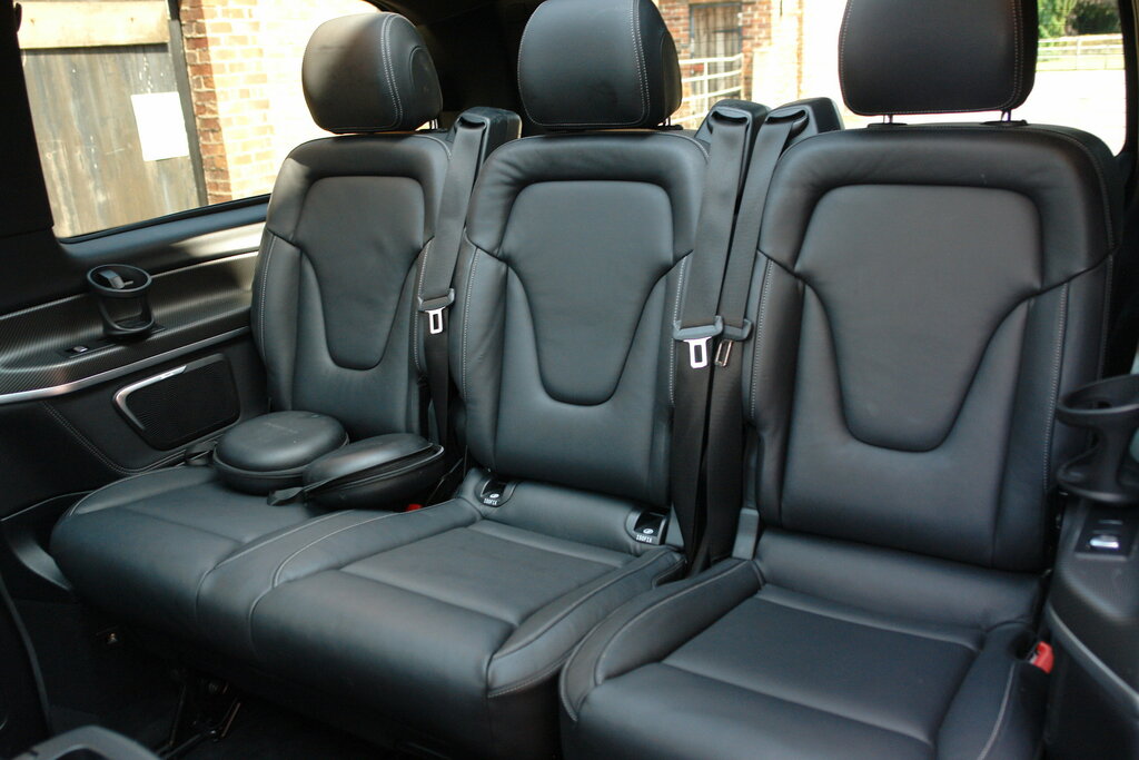 Mercedes-Benz V Class Mpv Silver #15