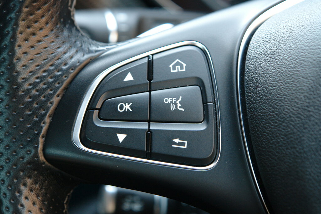 Mercedes-Benz V Class Mpv Silver #60