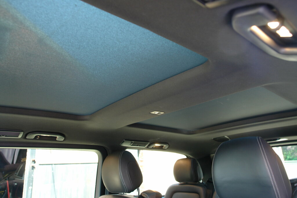 Mercedes-Benz V Class Mpv Silver #81