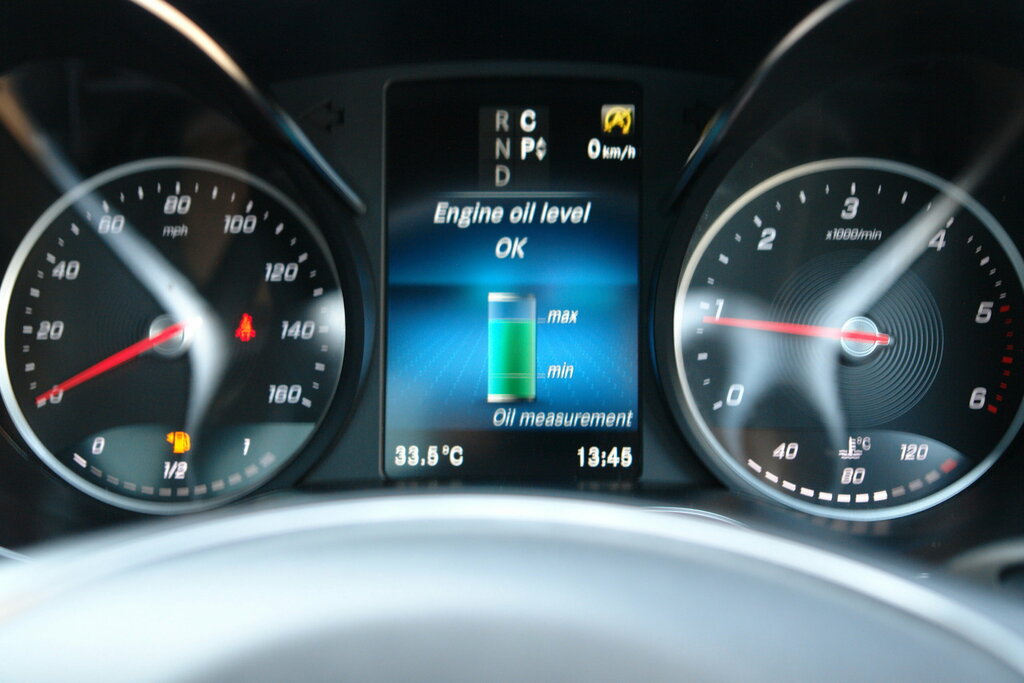 Mercedes-Benz V Class Mpv Silver #29