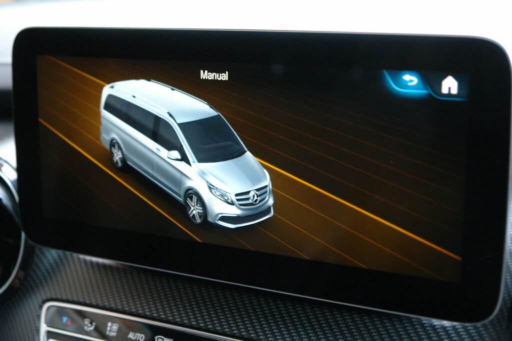 Mercedes-Benz V Class Mpv Silver #57