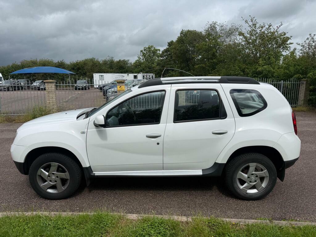 Dacia Duster 1.5 Dci Laureate Euro 5 White #5
