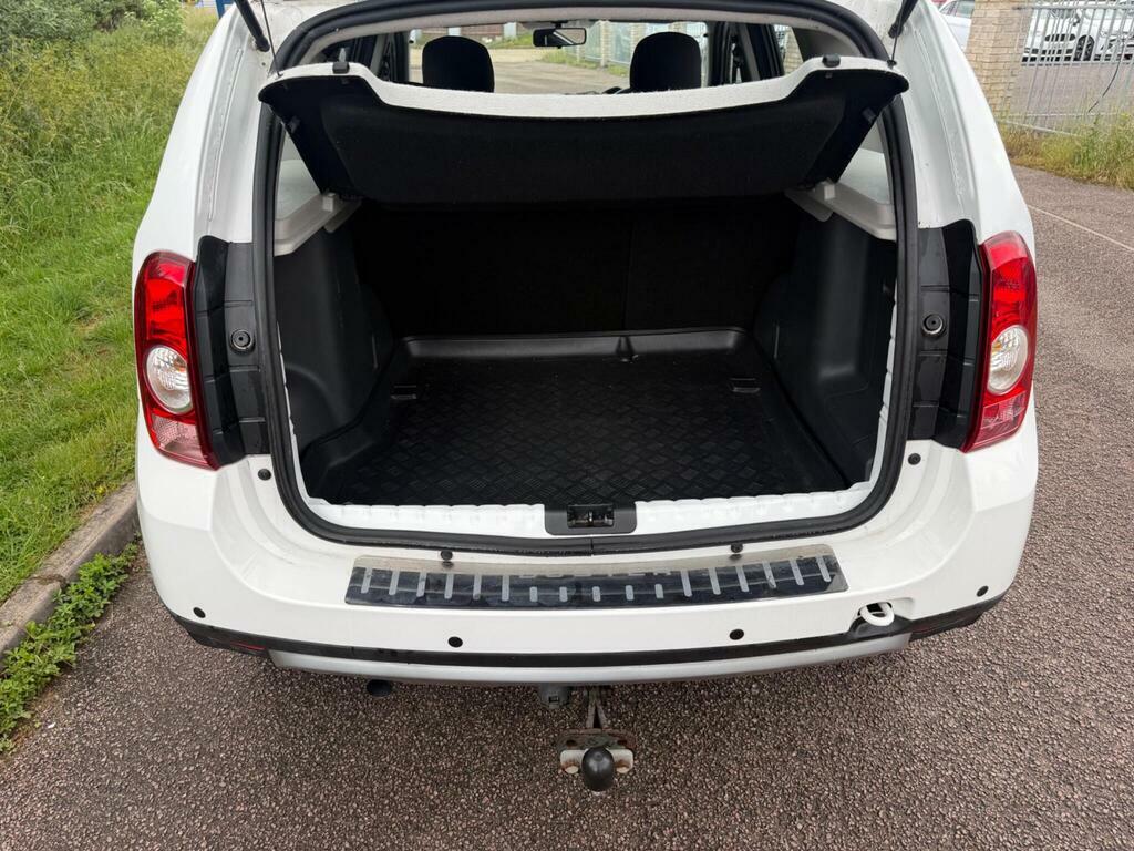 Dacia Duster Laureate Silver #16