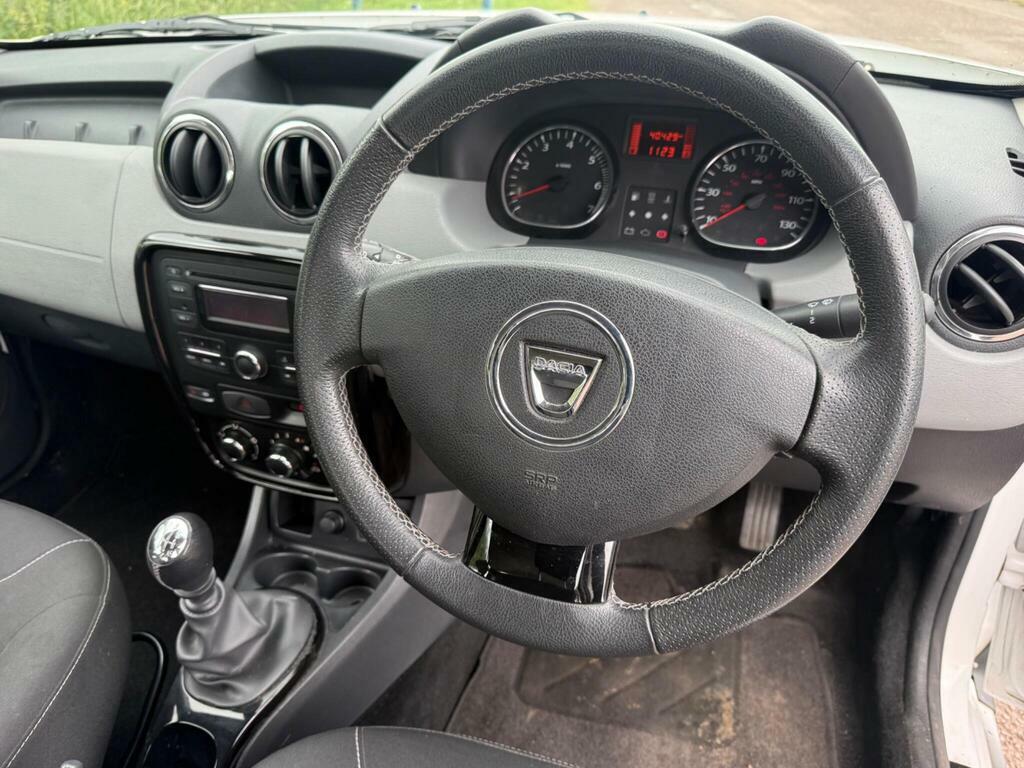 Dacia Duster Laureate Silver #11
