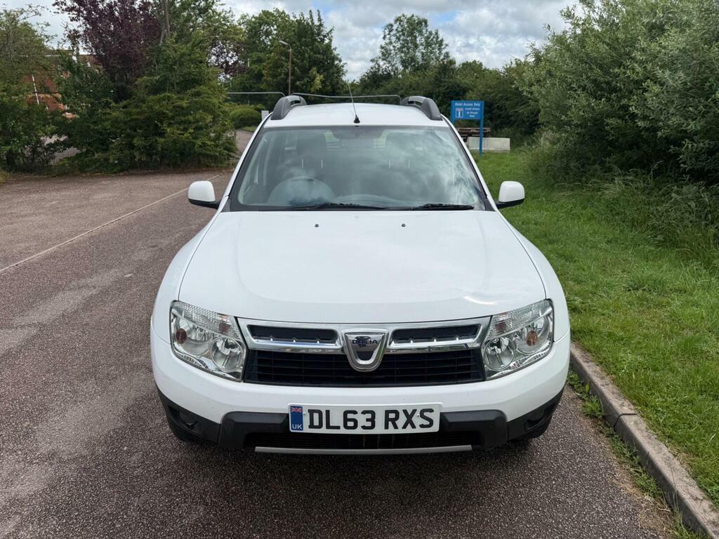 Dacia Duster 1.5 Dci Laureate Euro 5 White #2