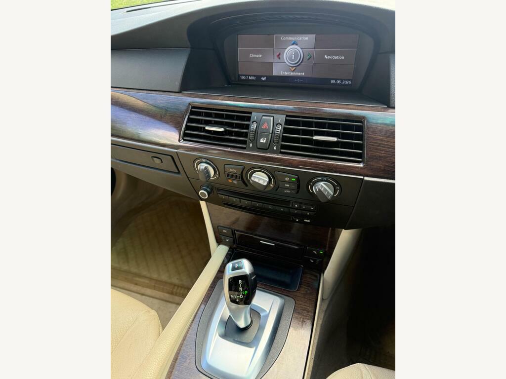 BMW 5 Series 525I M Sport Silver #10