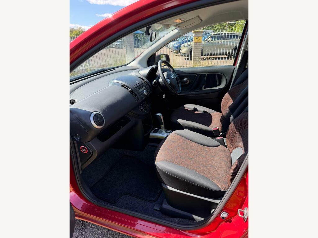 Nissan Note 1.6 16V Tekna Euro 4 Gold #13