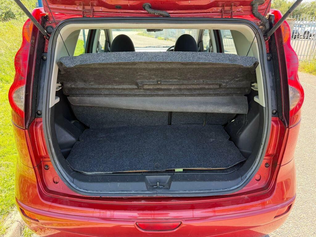 Nissan Note 1.6 16V Tekna Euro 4 Gold #19