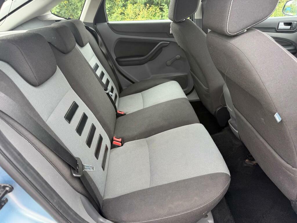 Ford Focus 58 Plate 1.6 Style Privacy Glass Silver #13