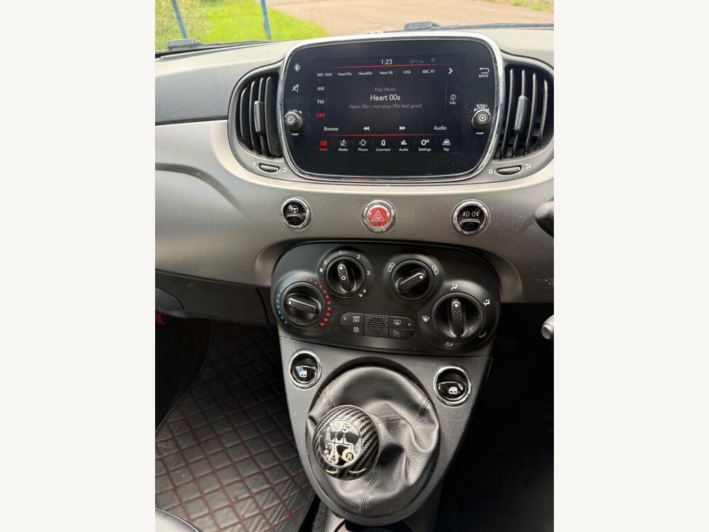 Fiat 500 500 Lounge Red #11