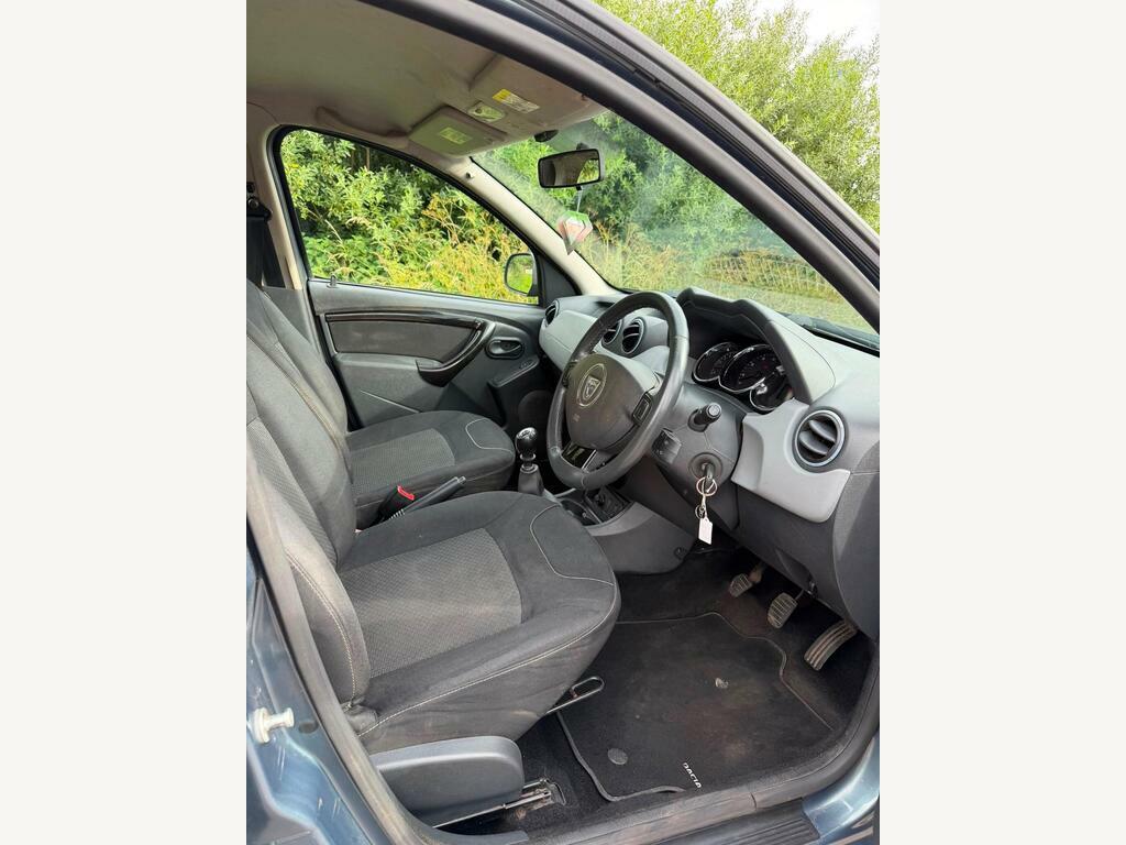 Dacia Duster 1.5 Turbo Laureate Edition, 5Dr, Suv. Blue #10