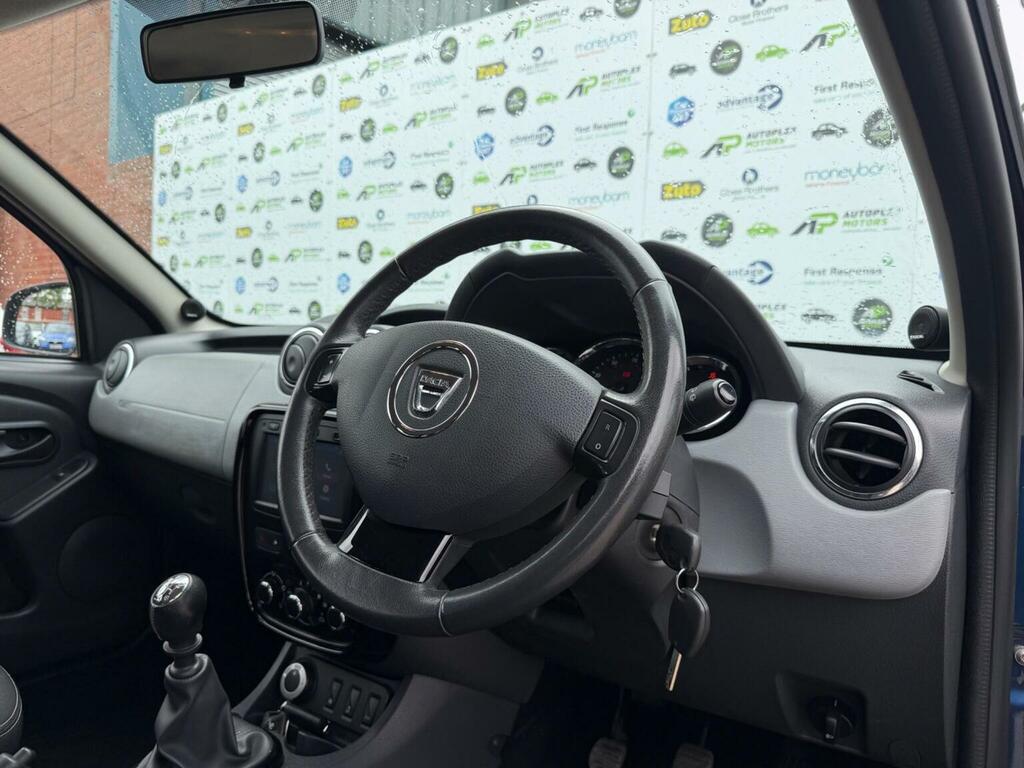 Dacia Duster Laureate Dci Black #14