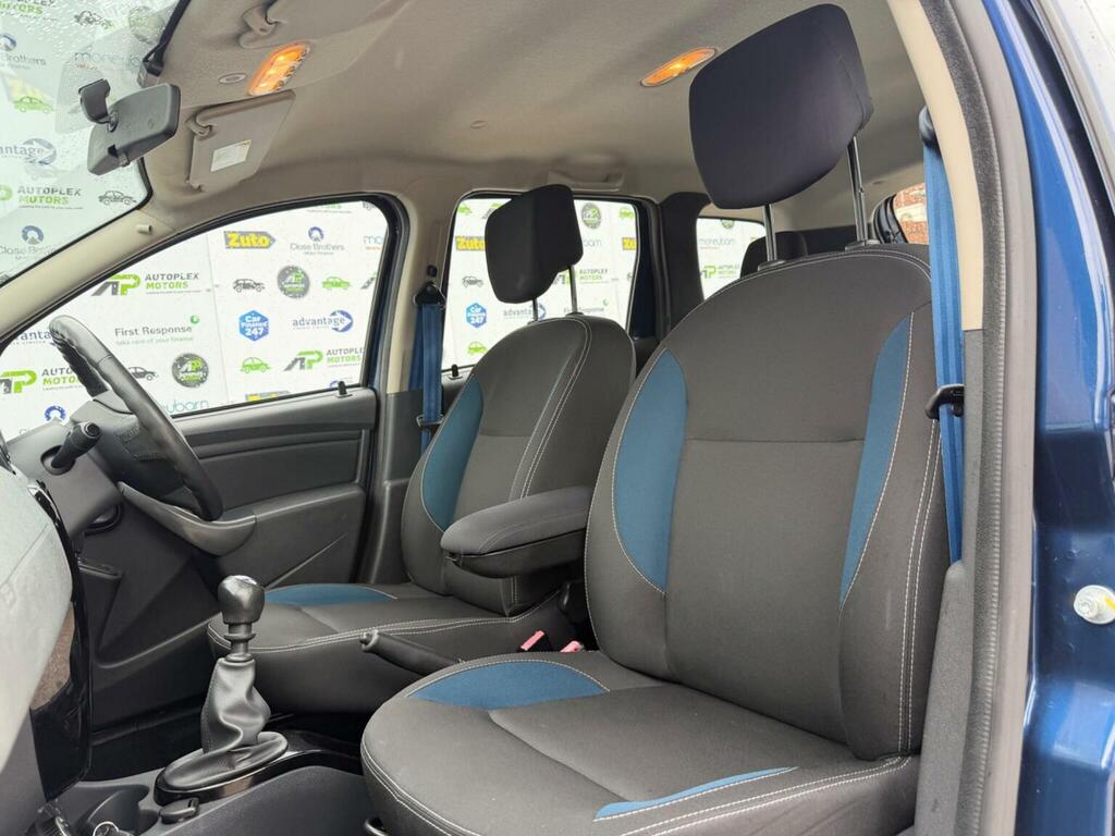 Dacia Duster Laureate Dci Black #10