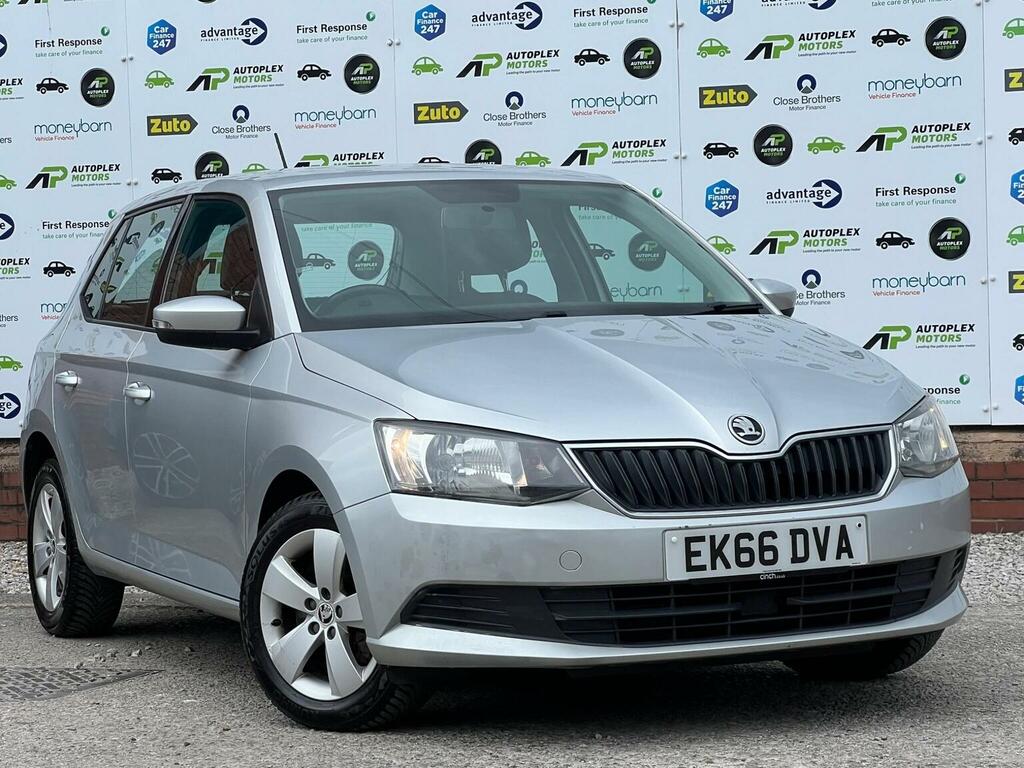 Skoda Fabia 1.2 Tsi Se Dsg Euro 6 Ss Silver