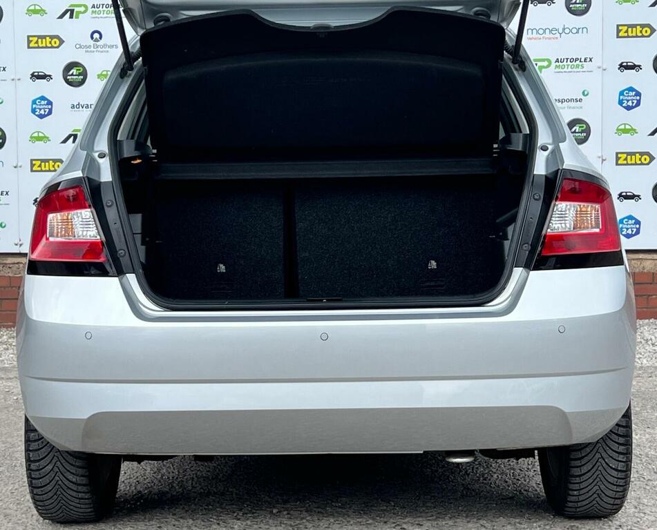 Skoda Fabia 1.2 Tsi Se Dsg Euro 6 Ss Silver #5