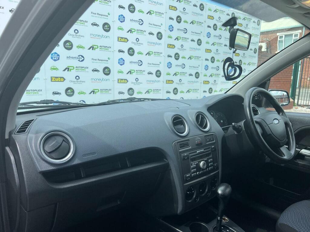 Ford Fusion 1.4 Zetec Black #19
