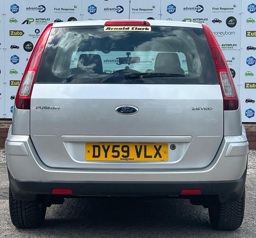 Ford Fusion 1.4 Zetec Black #7