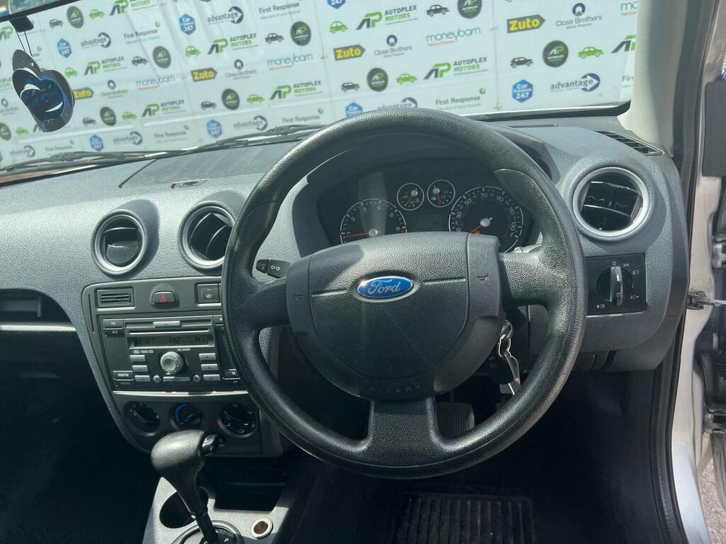 Ford Fusion 1.4 Zetec Black #18