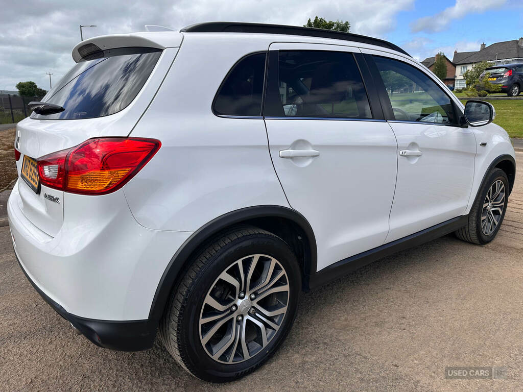 Mitsubishi ASX 2.0 Exceed White #8