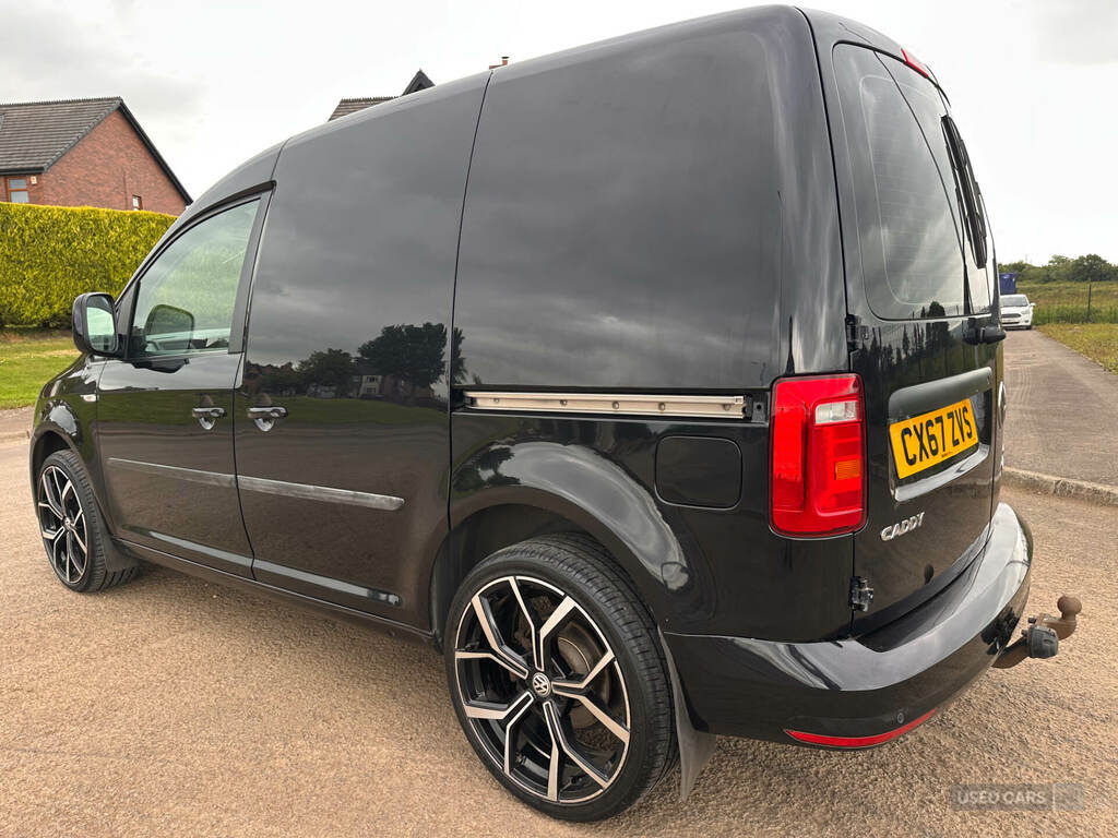 Volkswagen Caddy 2.0 Tdi Bluemotion Tech 102Ps Trendline Ac Van Black #6