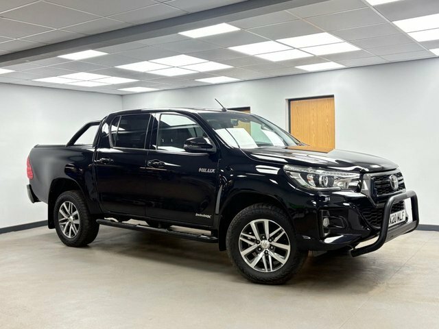 Toyota HILUX 2.4 D-4d Invincible X Pickup Double Cab Black #2