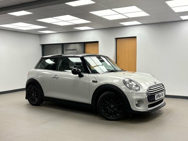 Mini Hatch 1.5 Cooper D Hatchback Euro 6 S AP64FMY Silver #2