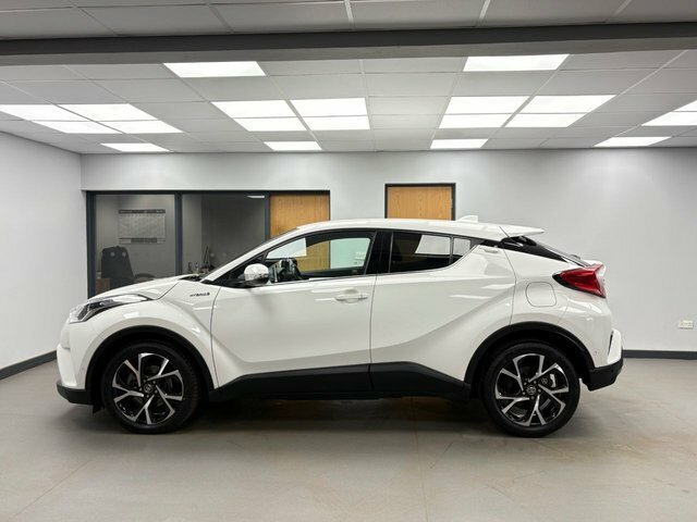 Toyota C-Hr 1.8 Vvt-h Design Suv Hybrid Cvt Euro 6 White #4