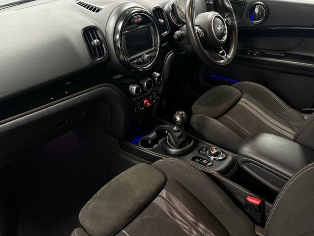 Mini Countryman John Cooper Works All4 White #10