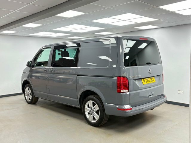 Volkswagen Transporter 2.0 Tdi T32 Highline Kombi Double Cab M Grey #6