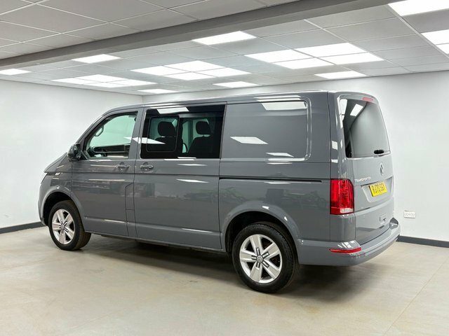 Volkswagen Transporter 2.0 Tdi T32 Highline Kombi Double Cab M Grey #5
