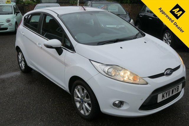 Ford Fiesta 2011 1.25 Zetec Hatchback 129 G White