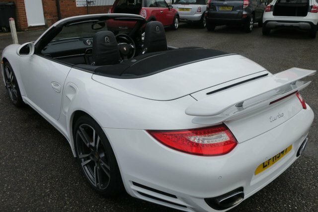 Porsche 911 2011 3.8 997 Turbo Cabriolet Pdk Awd 2 White #5