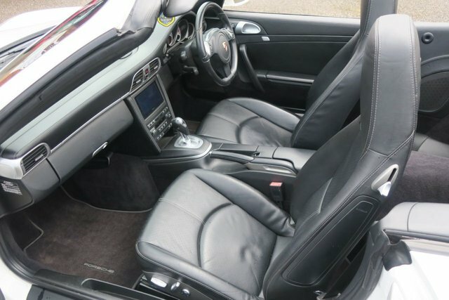 Porsche 911 3.6 Carrera 2 Coupe Silver #13