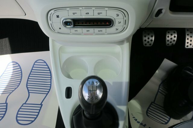 Smart Fortwo Coupe Proxy White #12