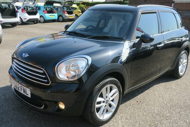 Mini Countryman 2012 1.6 Cooper Suv Euro 5 Ss Black #4