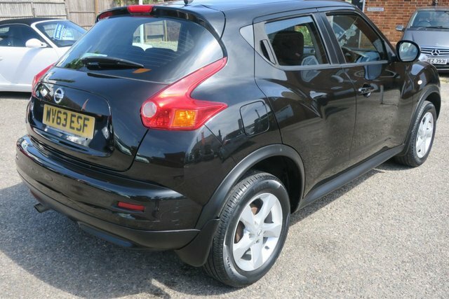 Nissan Juke 2013 1.6 Visia Suv Euro 5 94 Ps Black #2
