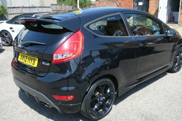 Ford Fiesta 2012 1.6 Metal Hatchback 139 G Black #2