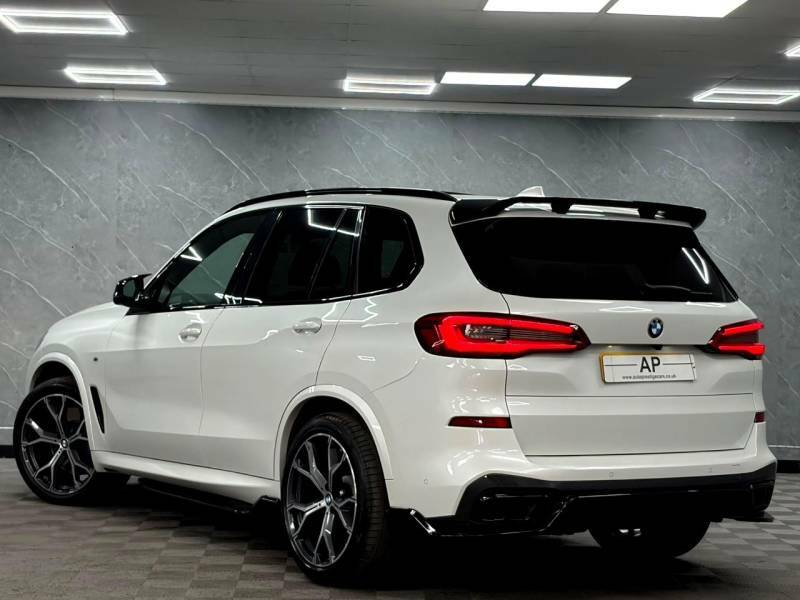 BMW X5 Xdrive30d M Sport White #4